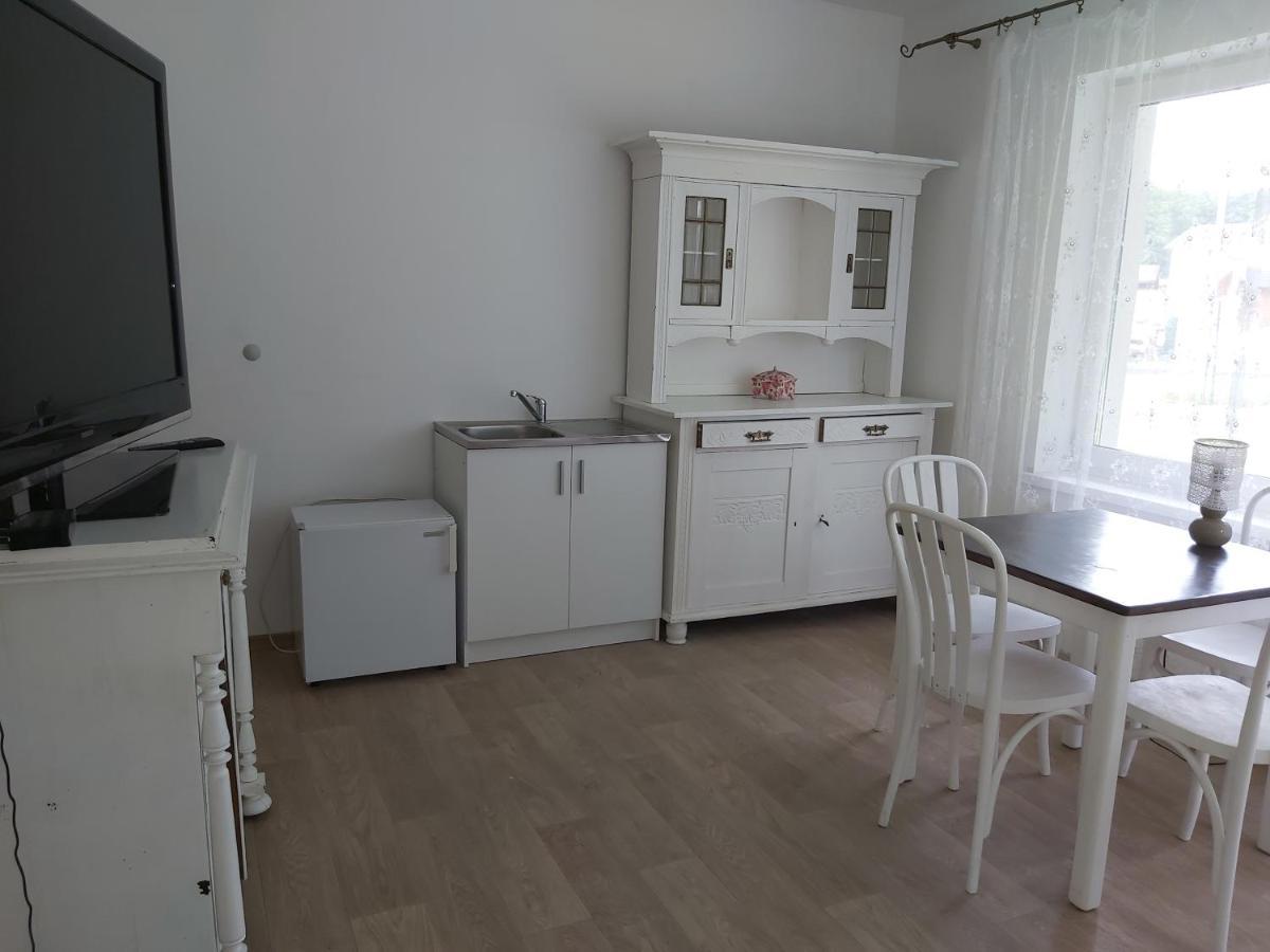 Willa Wieniotowo Apartamenty Przy Lesie I Plazy Ap Am Wald Und Strand Ustronie Morskie Luaran gambar