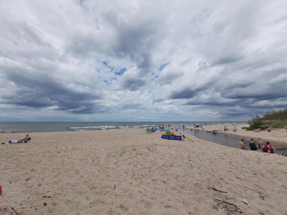 Willa Wieniotowo Apartamenty Przy Lesie I Plazy Ap Am Wald Und Strand Ustronie Morskie Luaran gambar
