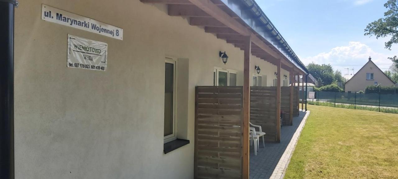 Willa Wieniotowo Apartamenty Przy Lesie I Plazy Ap Am Wald Und Strand Ustronie Morskie Luaran gambar