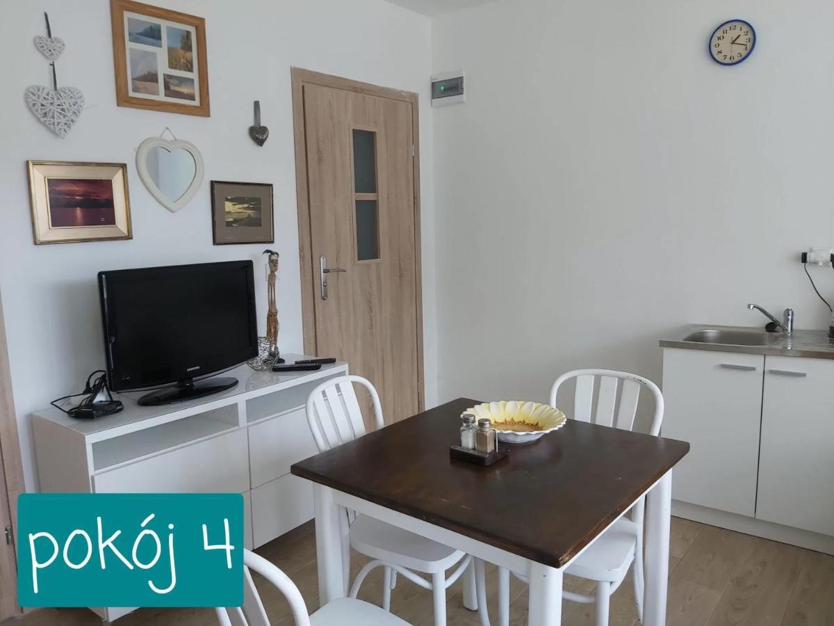 Willa Wieniotowo Apartamenty Przy Lesie I Plazy Ap Am Wald Und Strand Ustronie Morskie Luaran gambar